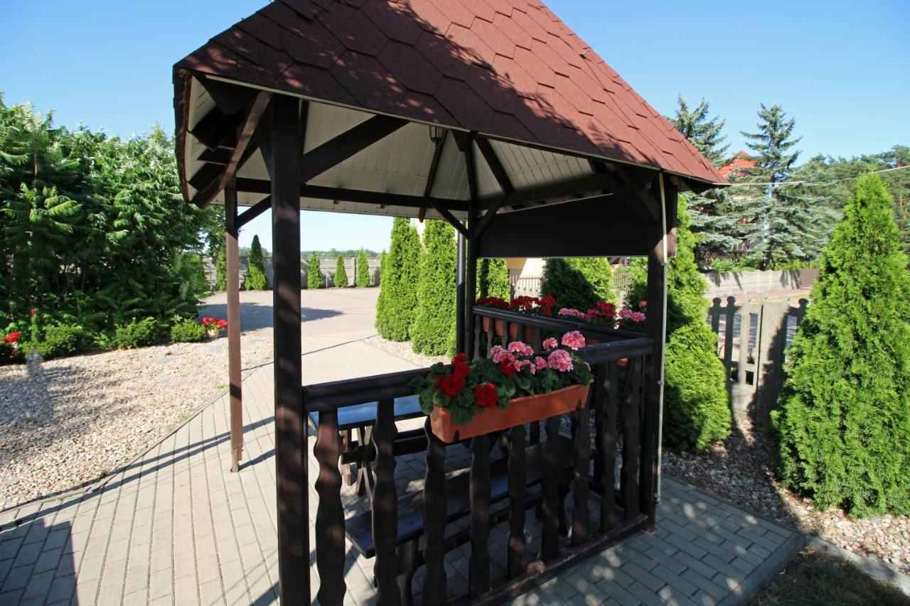 Bar Malwa Motel Aleksandrów Łódzki Buitenkant foto