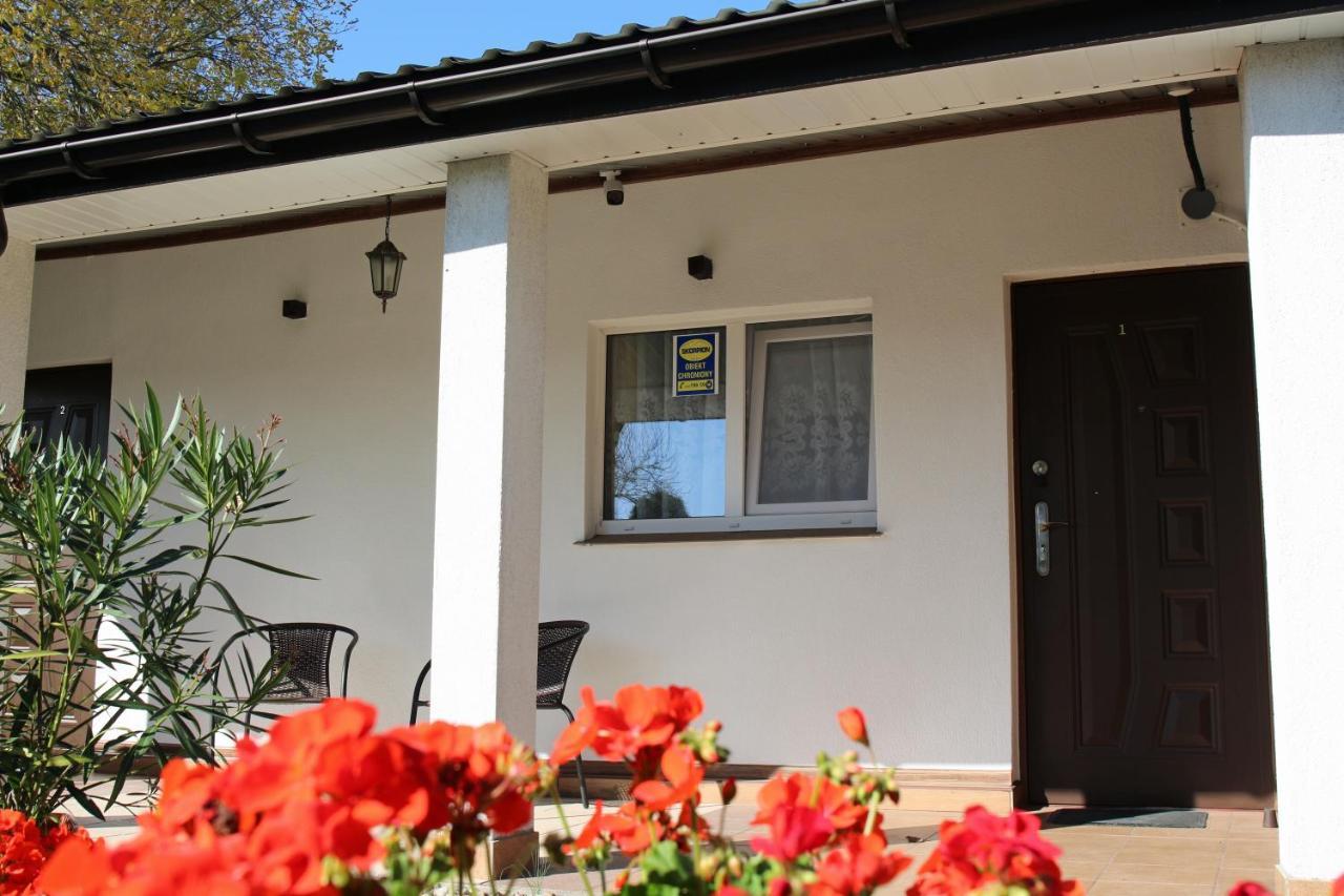 Bar Malwa Motel Aleksandrów Łódzki Buitenkant foto