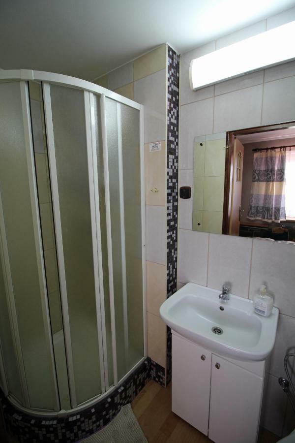 Bar Malwa Motel Aleksandrów Łódzki Buitenkant foto